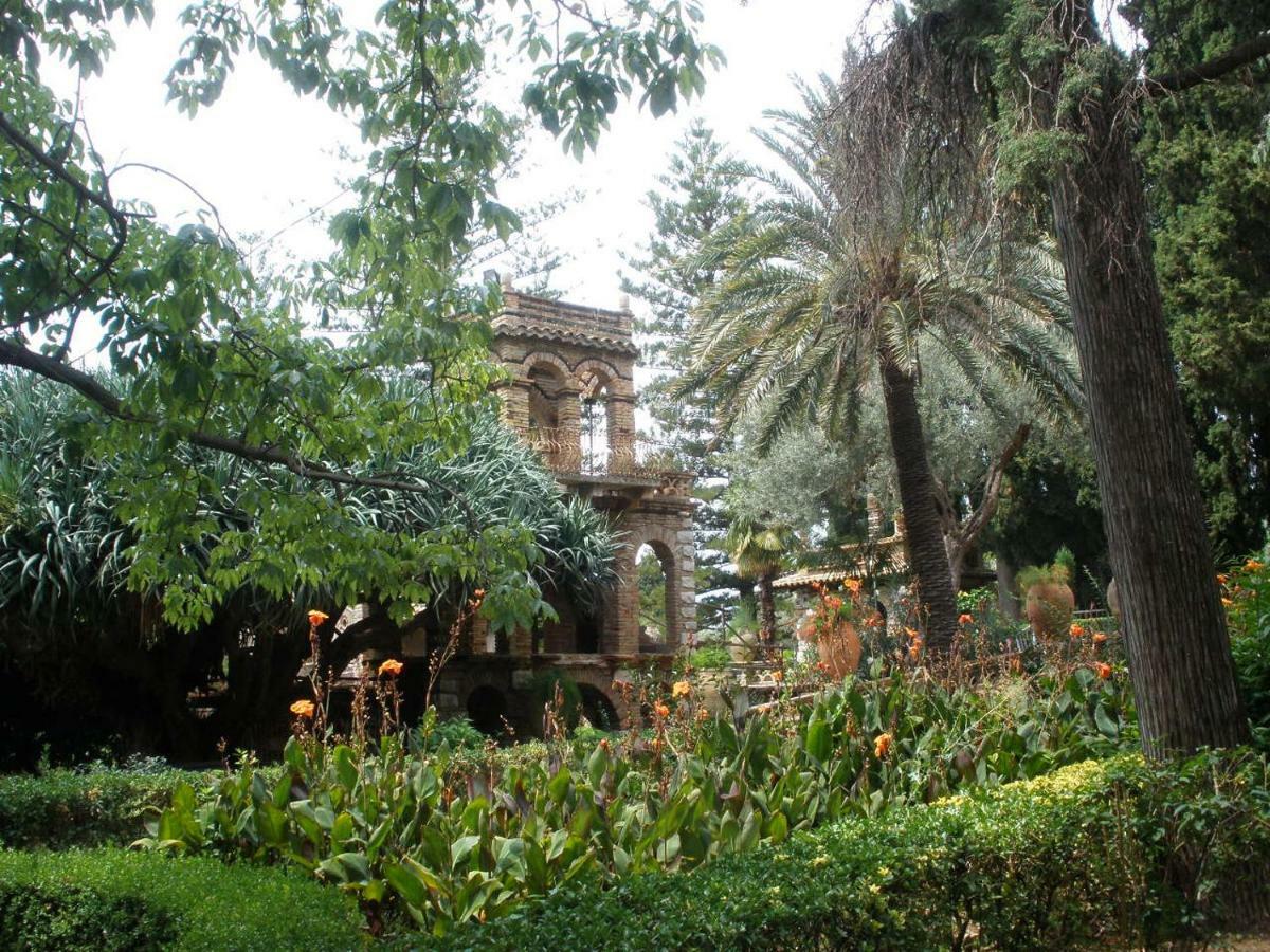 Belvedere House ตาออร์มินา ภายนอก รูปภาพ